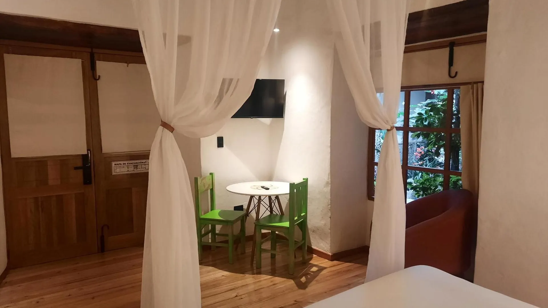 Hostal Suite Le Fabrique Cuenca